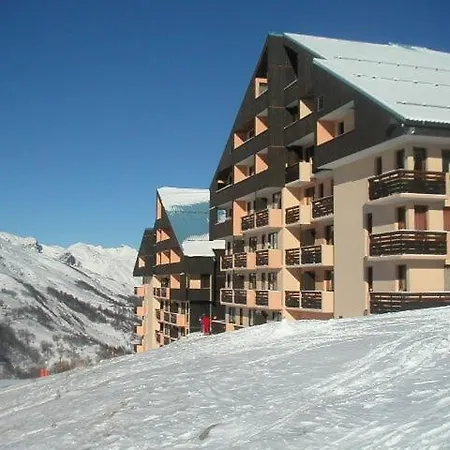 Appartement Sarvan - - Balcon - Pied Des Pistes. Quartier Preyrand Mae-4594 *
